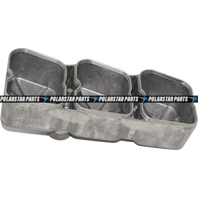 S6D102 ฝาครอบวาล์วเครื่องยนต์ดีเซล 6738-11-8111 Komatsu PC200-6 PC200-7